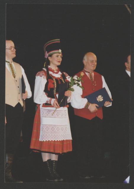 Kurpie Zielone, Teatr Lalkowy Skrzat, Jazz Dance, Młodzieżowy Zespół Teatralny, Teatr Sporadyczny, Kabaret Seniorów „Szpilka”, Chór Pieśni Dawnej im. S. Moniuszki